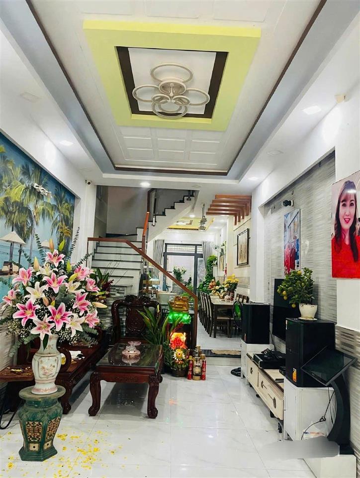 Giảm 1 tỷ cần bán nhà 4 tầng  mặt tiền lê quốc trinh  tp