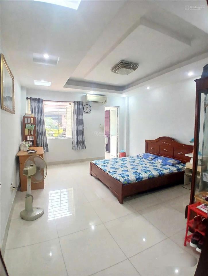 Giảm 1 tỷ cần bán nhà 4 tầng  mặt tiền lê quốc trinh  tp