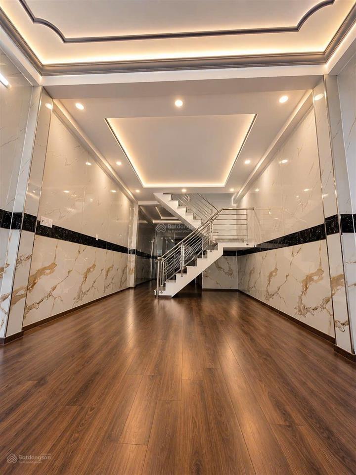 Cần bán gấp nhà đường vườn lài  tp