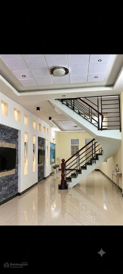 Cần bán gấp nhà 4 tầng  hẻm nhựa xe tải đường phạm văn bạch  tp