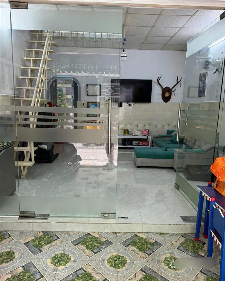 Bán nhà hẻm xe tải  hoàng xuân hoành  tp