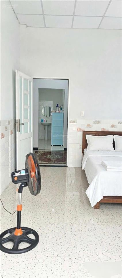 Cần bán nhà 2 tầng  hẻm 6m gò dầu  tp