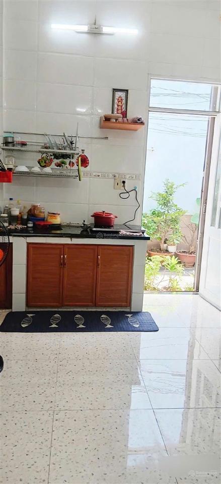 Cần bán nhà 2 tầng  hẻm 6m gò dầu  tp