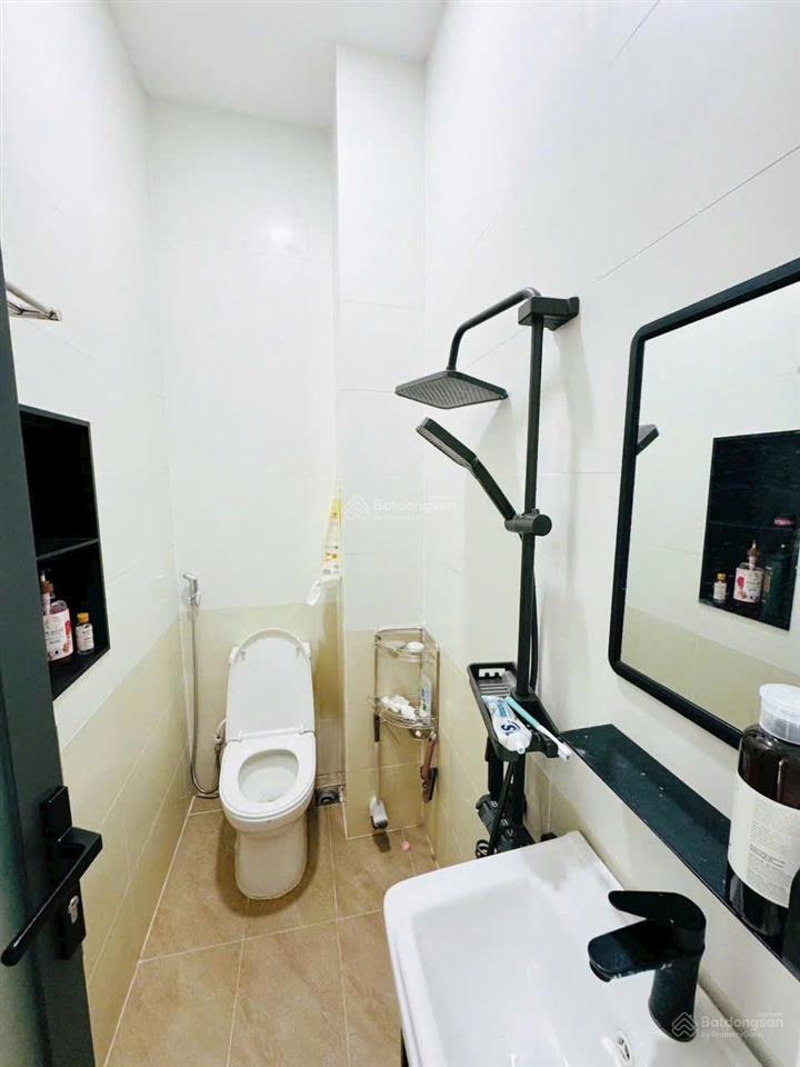 Bán nhà 4 tầng hẻm 8m  đô đốc long tặng full nội thất  tp