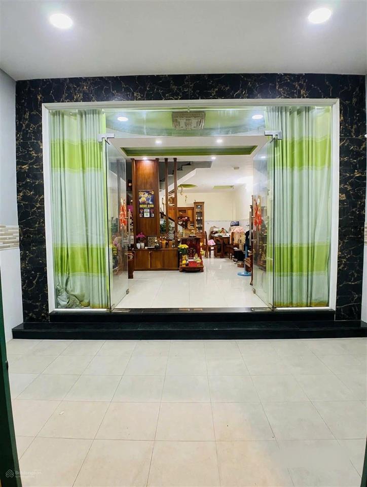 Cần bán gấp nhà 3 tầng hẻm 5m  nguyễn hữu tiến  tp