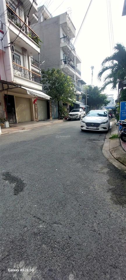 Cần bán gấp nhà 3 tầng hẻm 5m  nguyễn hữu tiến  tp