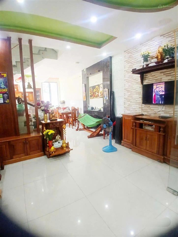 Cần bán gấp nhà 3 tầng hẻm 5m  nguyễn hữu tiến  tp