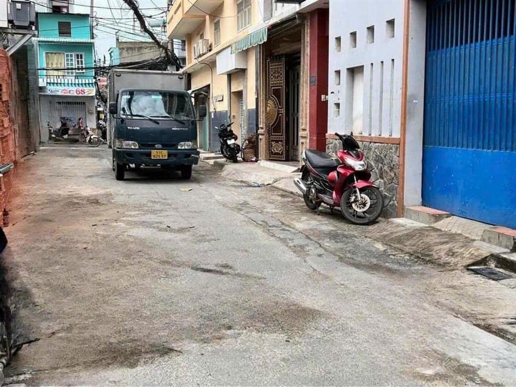Giảm giá cần bán nhà 3 tầng hẻm 8m âu cơ  tân bình