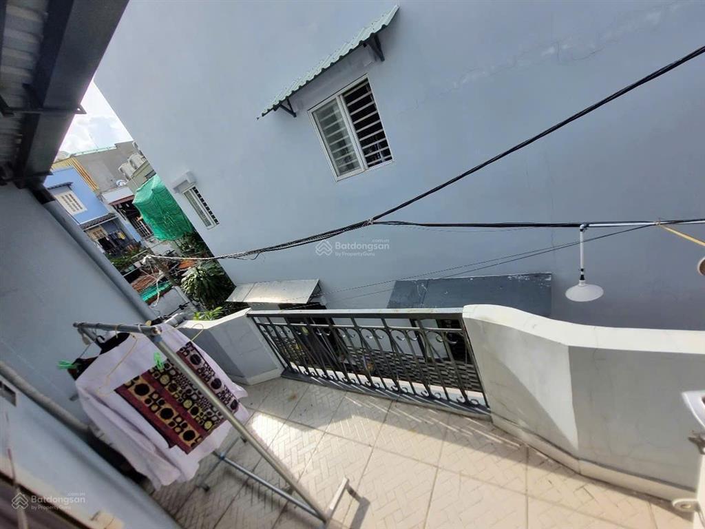 Cần bán gấp nhà 2 tầng  phạm quý thích  tp