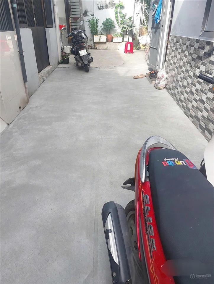 Cần bán gấp nhà 2 tầng  phạm quý thích  tp
