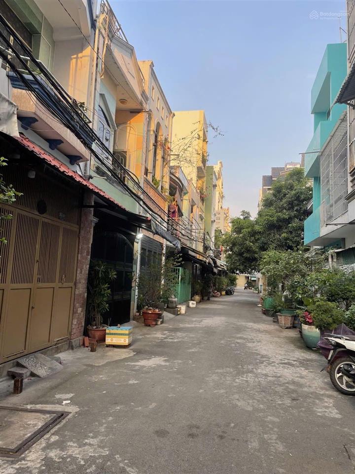 Cần bán nhà hẻm 8m  phan anh  tp