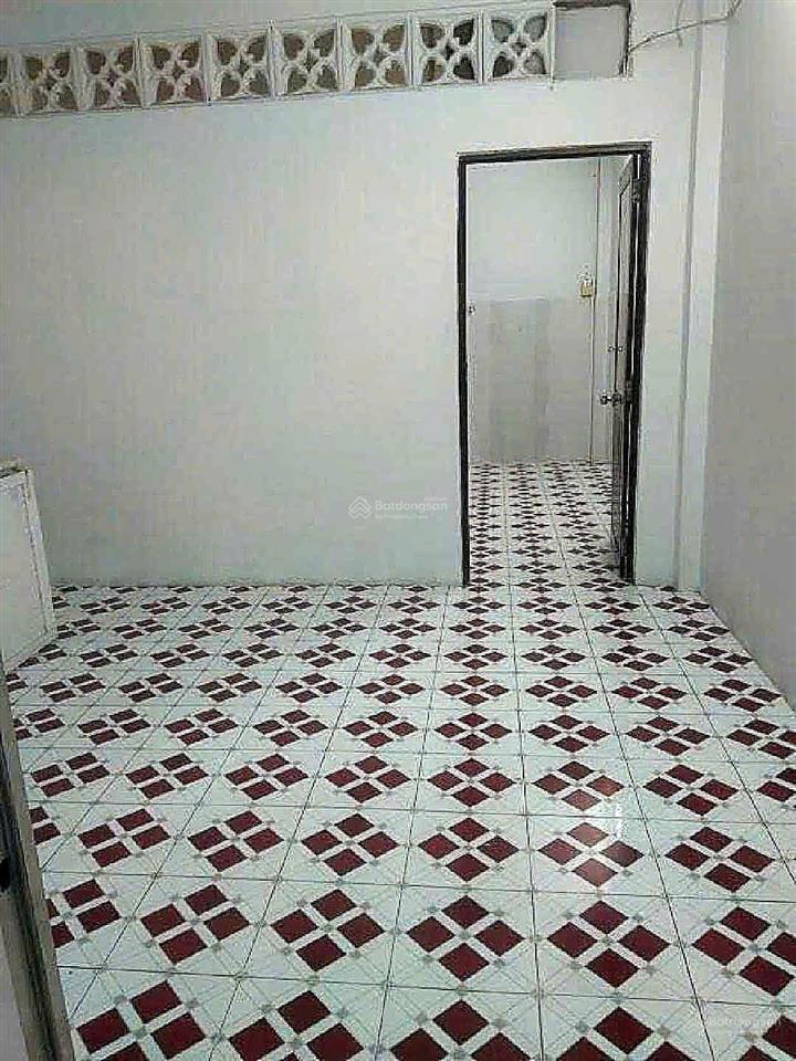 Chủ cần bán nhà 2 tầng hẻm 8m  hòa bình  tp