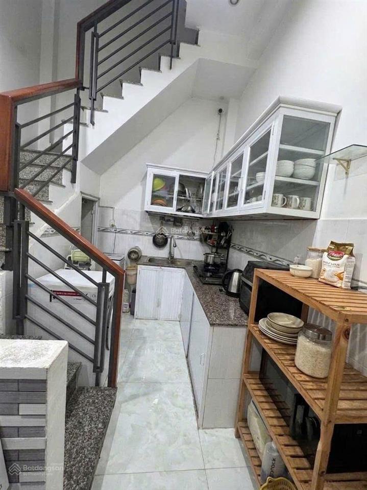 Bán gấp nhà 4 tầng  hẻm xe hơi gò dầu  tân phú