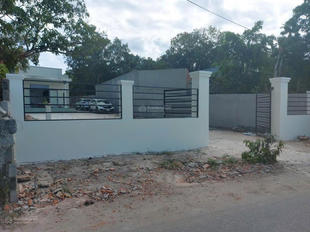 Lô đất view trực diện đầm thuỷ triều mát mẻ quanh năm  gần dự án của tập đoàn vingroup