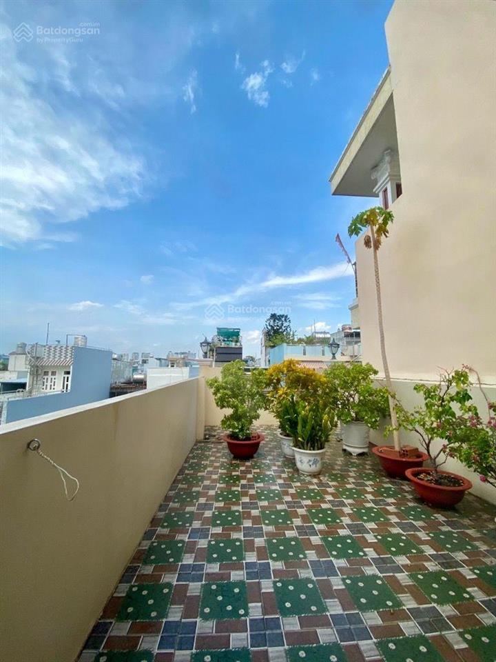 Nhà hai mặt hẻm như mặt tiền. xanh sạch. đẹp 4 tầng hồng bàng. quận 11. quận 6