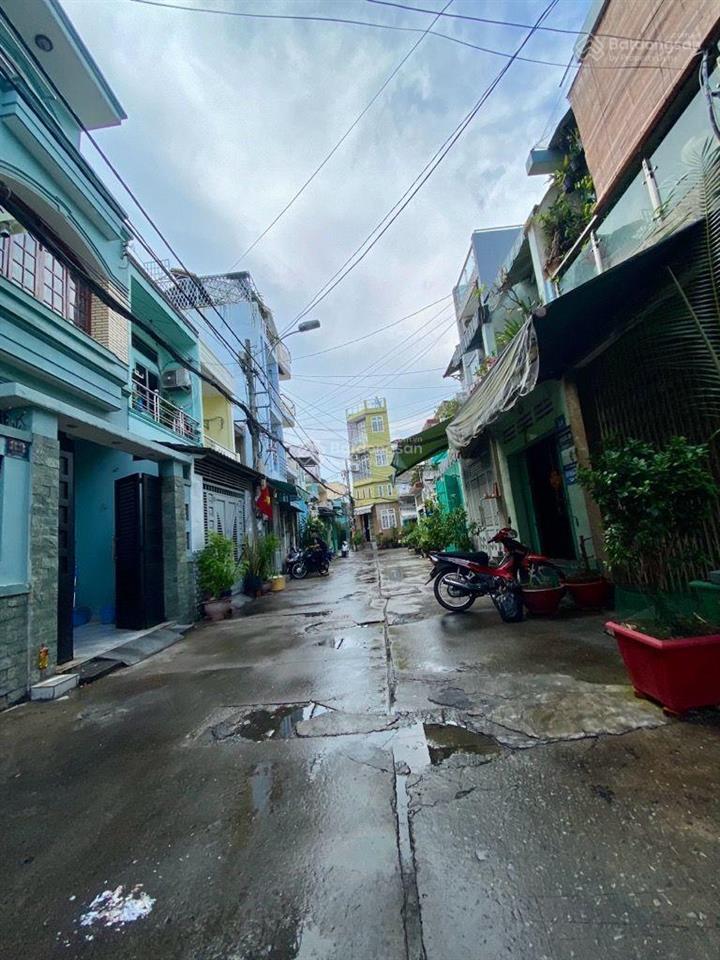 Nhà hai mặt hẻm như mặt tiền. xanh sạch. đẹp 4 tầng hồng bàng. quận 11. quận 6