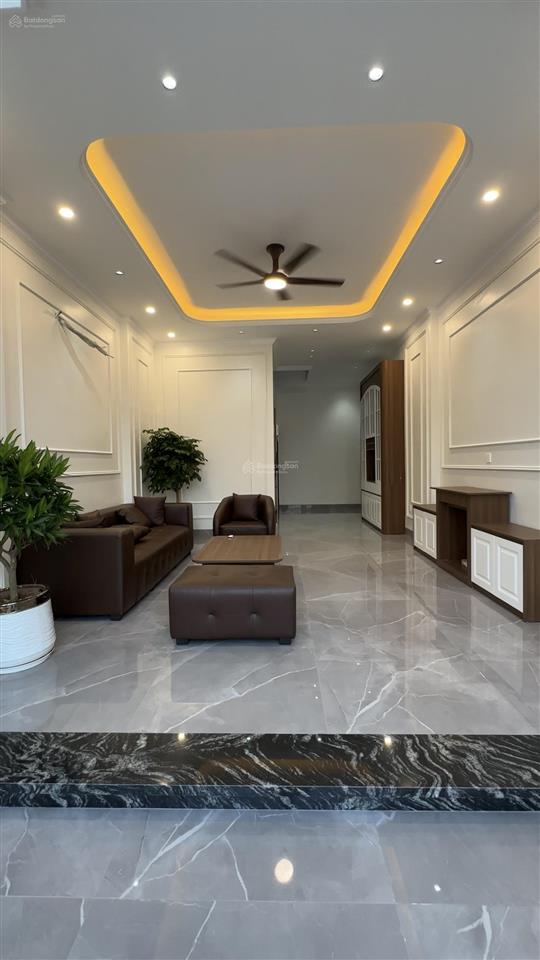 Chỉ hơn 7 tỷ sở hữu nhà 6 tầng thang máy hàng xóm vinhomes imperia