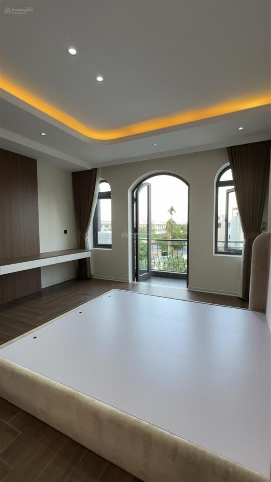Chỉ hơn 7 tỷ sở hữu nhà 6 tầng thang máy hàng xóm vinhomes imperia