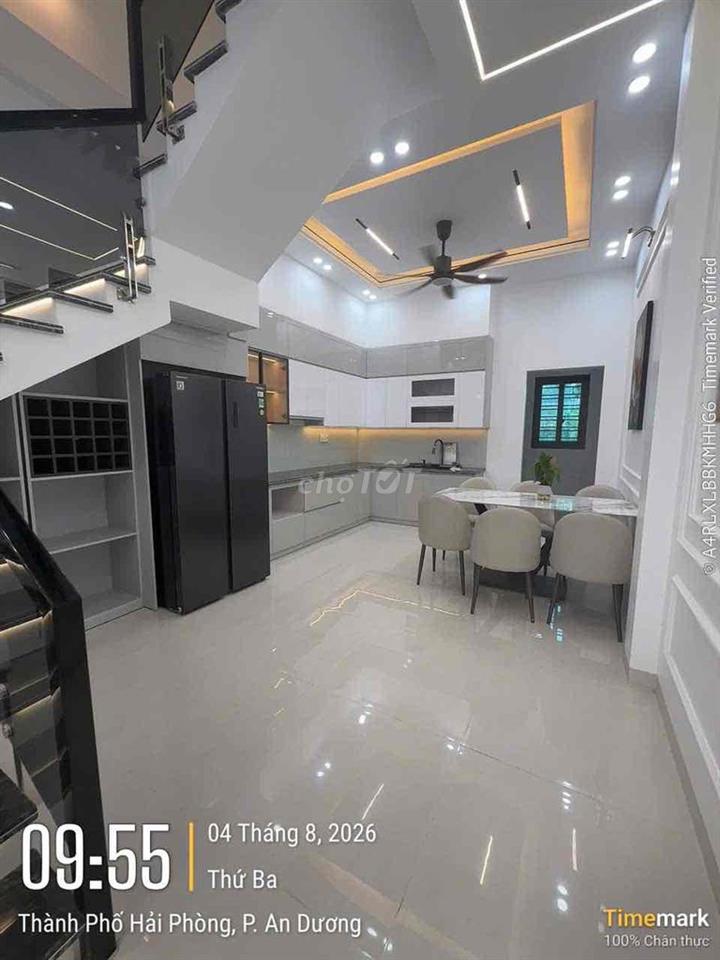 Nhà 3 tầng tân cổ full nội thất tại Quỳnh Hoàng An Dương Hải Phòng