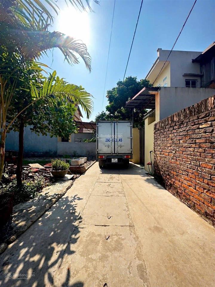 Bố vợ em cho vợ chồng em mảnh đất, không dùng đến cần tiền bán nhanh mảnh đất gần sân bay nội bài.