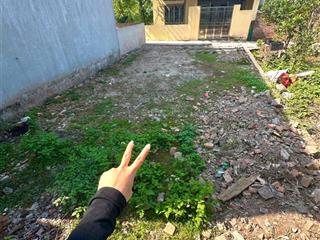 Bố vợ em cho vợ chồng em mảnh đất, không dùng đến cần tiền bán nhanh mảnh đất gần sân bay nội bài.