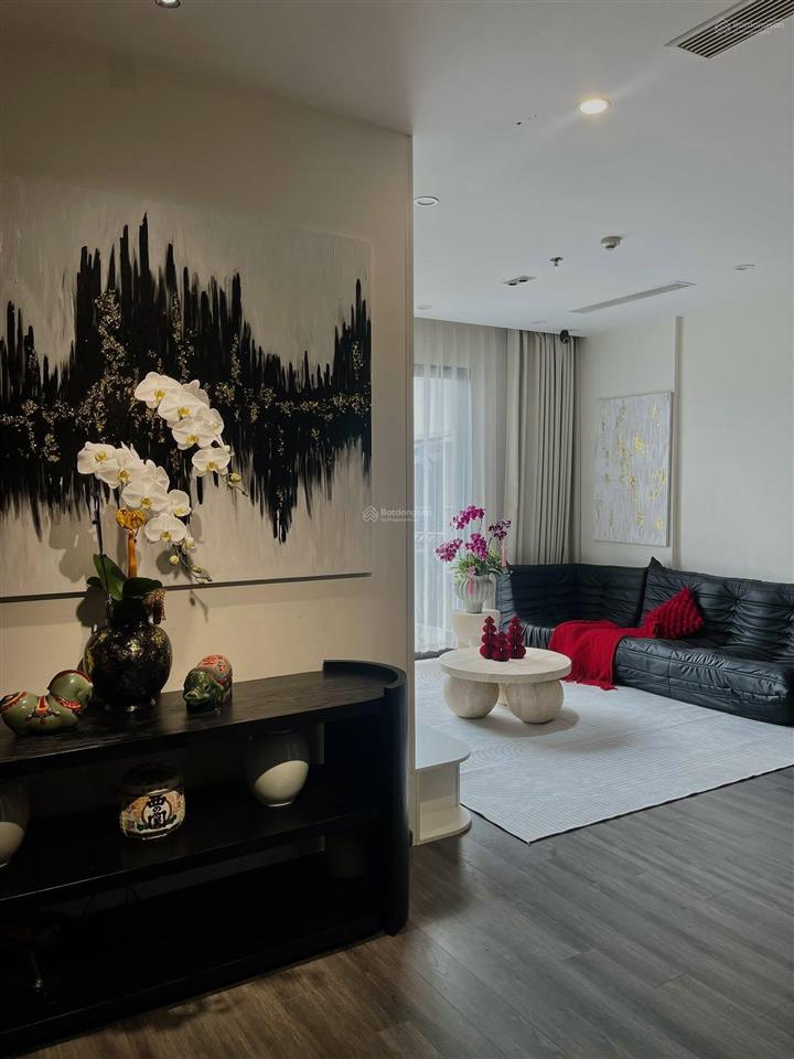 Căn hộ vinhomes, mã căn r1.010521, diện tích tim tường 78,9m2, 2 phòng ngủ (2pn).