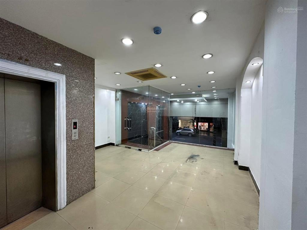 Chính chủ cho thuê tầng lửng vip tại 248b phố huế, hai bà trưng dt 140m2 giá 45tr/th
