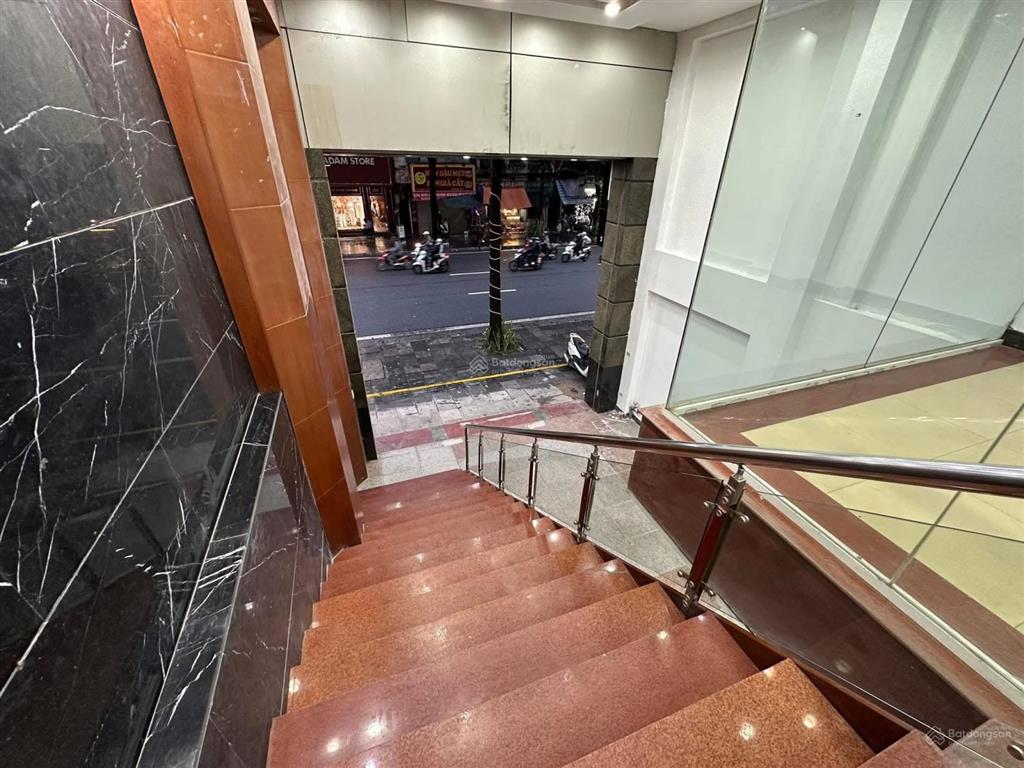 Chính chủ cho thuê tầng lửng vip tại 248b phố huế, hai bà trưng dt 140m2 giá 45tr/th