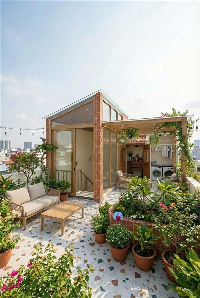 Một căn nhà siêu xinh. đầu tư an toàn để làm airbnb. đi qua khu vực 69 tầng xem pháo hoa thuận tiện