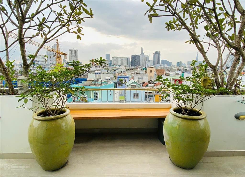 Cho thuê chdv nằm ngay trung tâm q4, máy giặt riêng, full nt, thuận tiện qua q1, q7