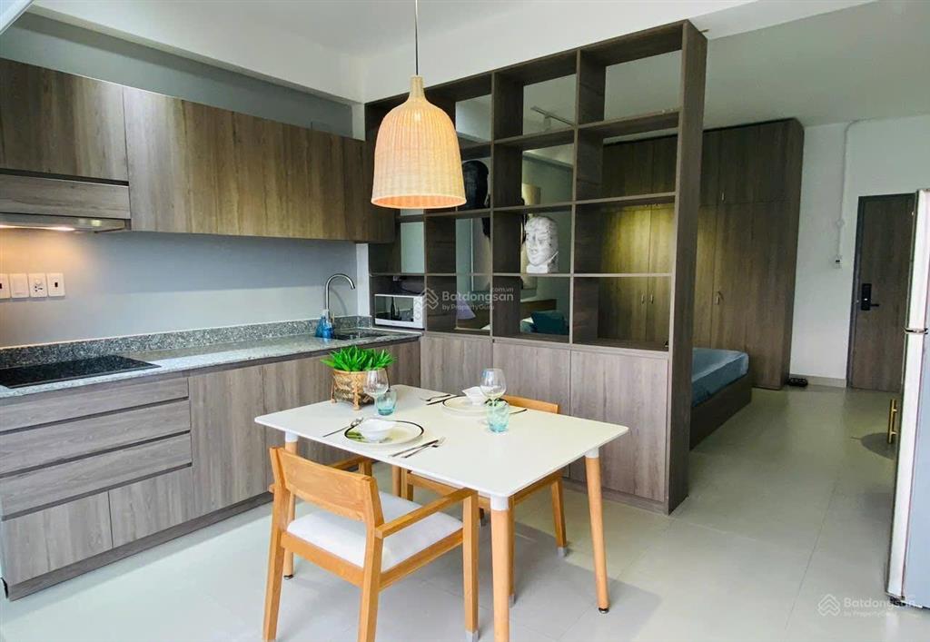 Cho thuê chdv nằm ngay trung tâm q4, máy giặt riêng, full nt, thuận tiện qua q1, q7