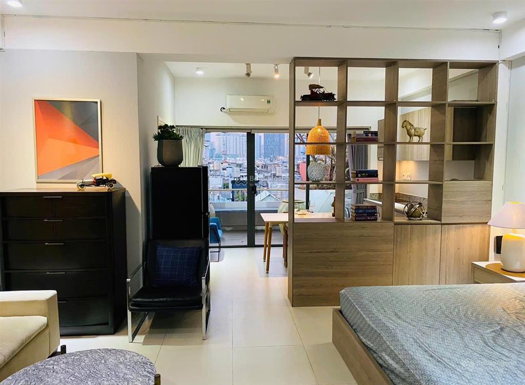 Cho thuê chdv nằm ngay trung tâm q4, máy giặt riêng, full nt, thuận tiện qua q1, q7