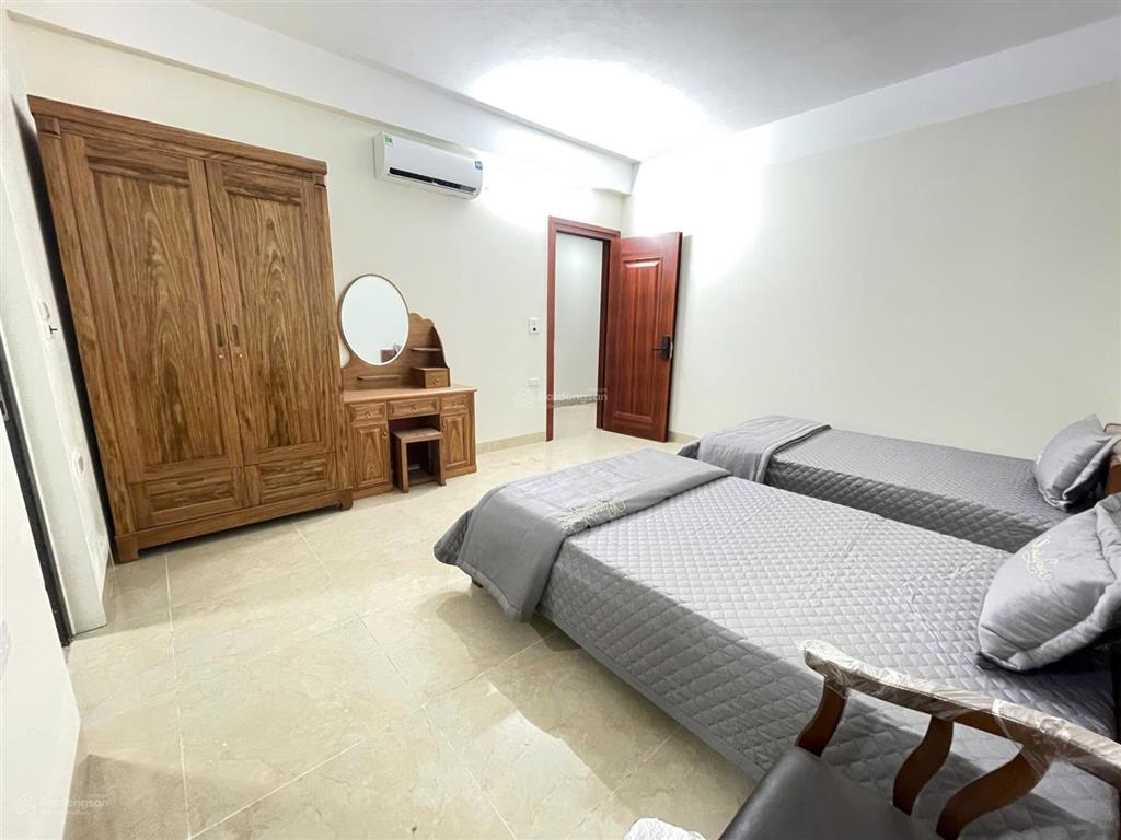 Tìm khách thuê nguyên căn tại quang châu căn 7 tầng tổng 39 phòng 37 phòng full nội thất + 2 phòng
