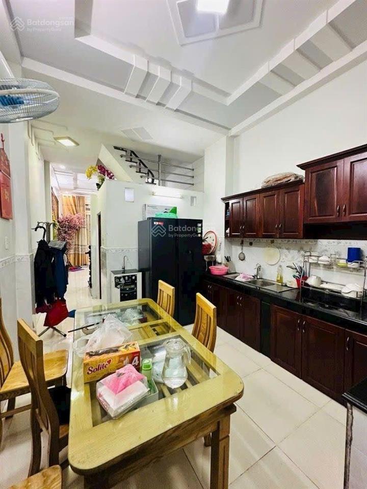 Nhà bán ở khu cao tầng đường trương định hội quận 8 p16  3 tầng  4pn  39m2  shr hoàn công
