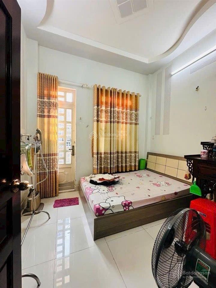 Nhà bán ở khu cao tầng đường trương định hội quận 8 p16  3 tầng  4pn  39m2  shr hoàn công