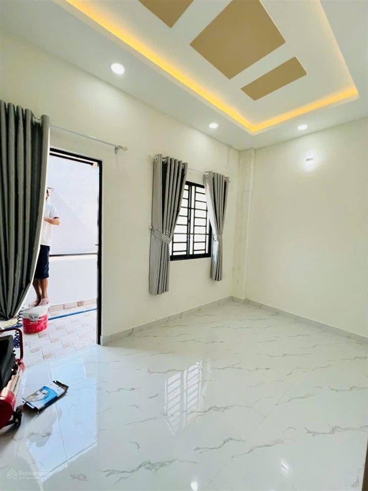 Nhà bán 2 tầng đẹp ở liền p. phú định quận 8  2pn  shr  gần chợ vạn nguyên  sd 62m2
