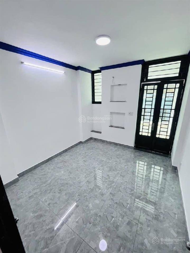 Bán nhà 2tầng âu dương lân p2 quận 8  3pn  54.4m2  shr hoàn công  gần cầu chữ y  hẻm xe hơi