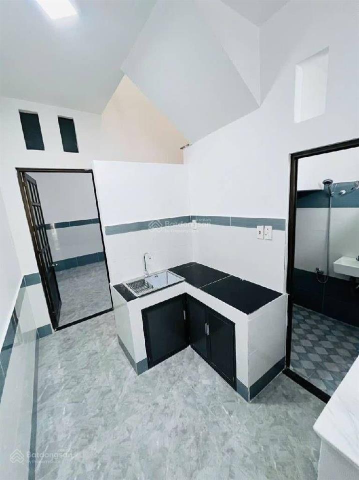 Bán nhà 2tầng âu dương lân p2 quận 8  3pn  54.4m2  shr hoàn công  gần cầu chữ y  hẻm xe hơi