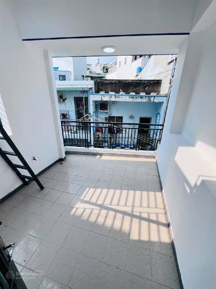Bán nhà 2tầng âu dương lân p2 quận 8  3pn  54.4m2  shr hoàn công  gần cầu chữ y  hẻm xe hơi