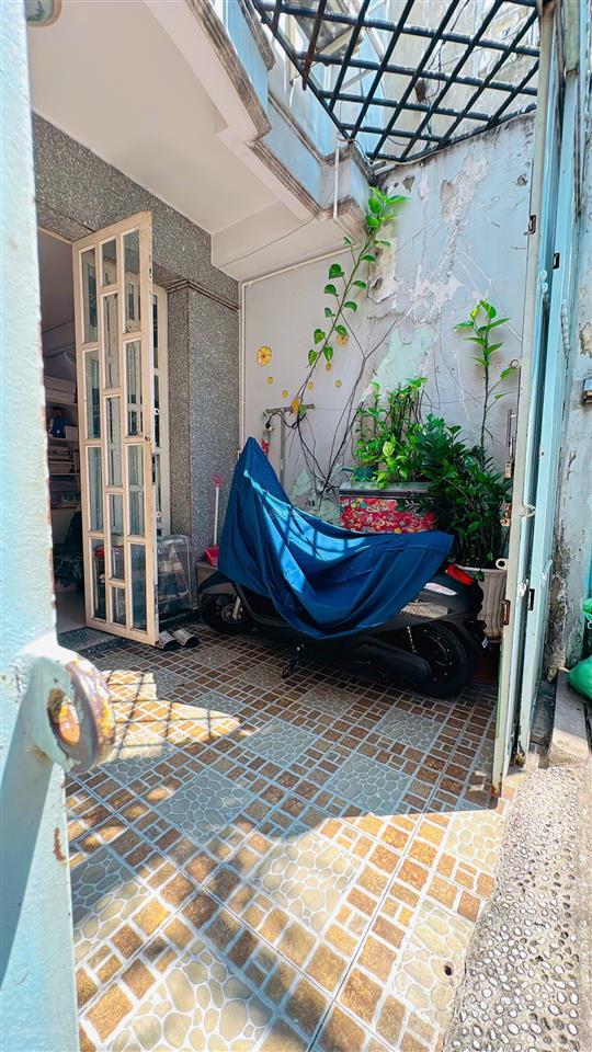 Nhà bán 2 tầng âu dương lân p3 quận 8  2pn  49,4m2  gần cầu chữ y  shr  hẻm xe ba gác tận nhà