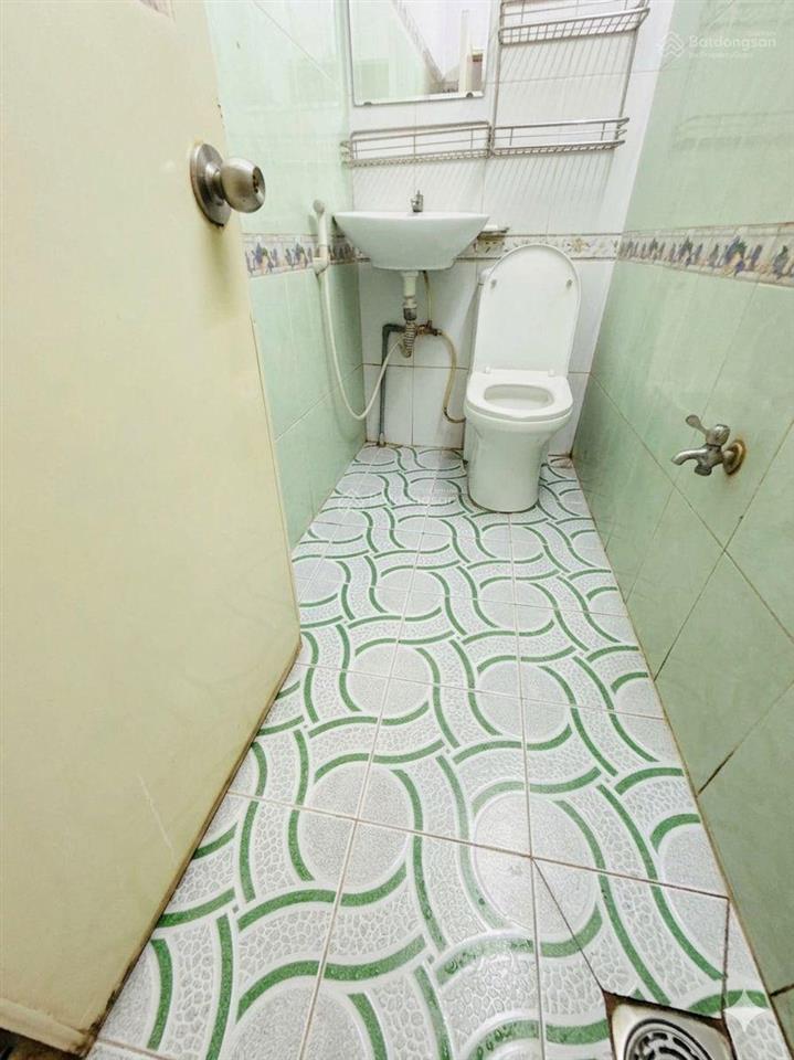 Bán nhà 4 tầng  đường âu dương lân p3 quận 8  39.9m2  4pn  shr  hẻm 4m  cách mt chỉ 80m
