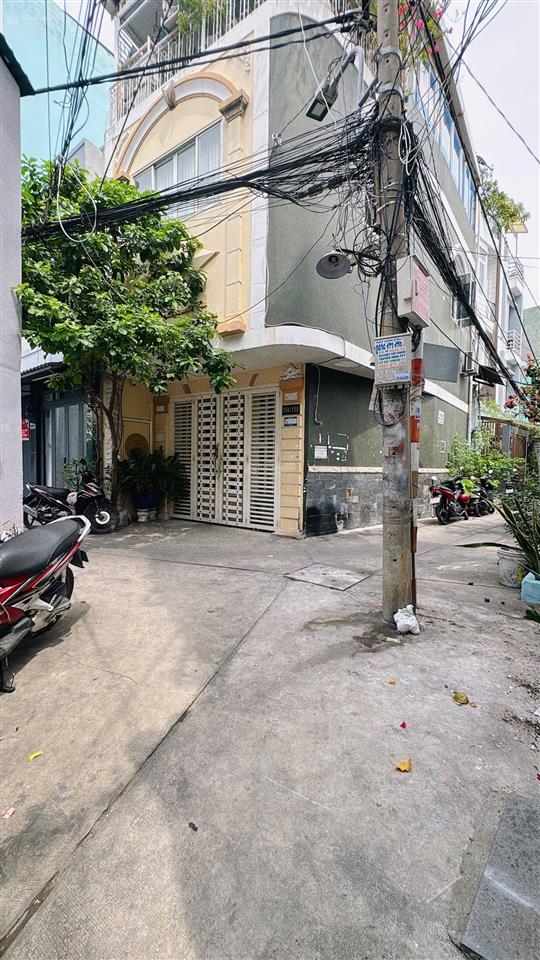 Nhà bán khu vip p3 quận 8  3 tầng dt sàn 81.3m2  2pn  hoàn công đủ  cách hẻm ôtô 10m