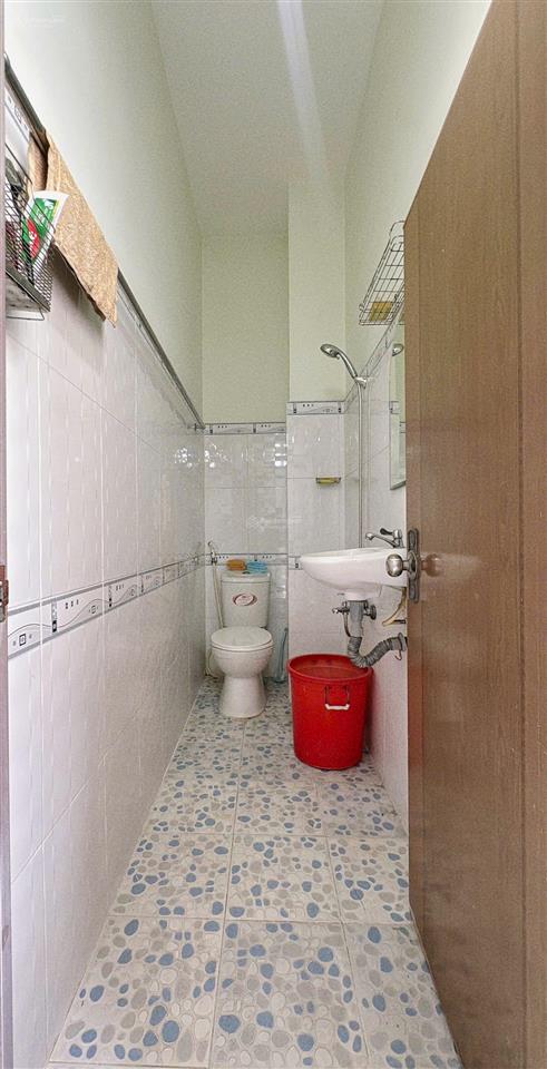 Nhà bán khu vip p3 quận 8  3 tầng dt sàn 81.3m2  2pn  hoàn công đủ  cách hẻm ôtô 10m