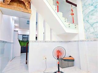 Nhà bán 2 tầng đường bông sao p5 q8  40m2  hẻm xe ba gác tận nhà  gần chợ sáng  shr
