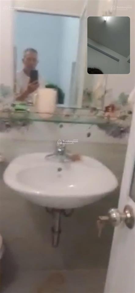 [chính chủ] cho thuê nhà ngõ 53 trần nhật duật, 2 tầng 2 pn 2wc gần chợ ga (q. ngô quyền)