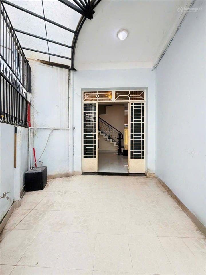 Nhà 3.5x12 4 tầng btct sát mt phan đình phùng 7 tỷ 2 tl