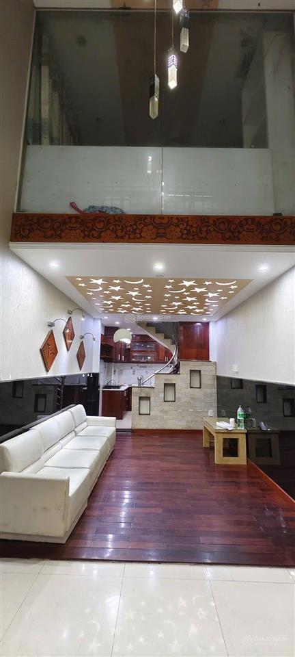 Chốt gấp hxh cao thắng q3 3.099.5m 4 tầng 8.4 tỷ tl