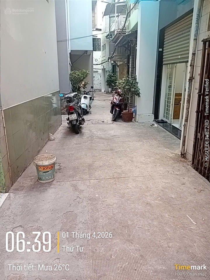 Trung tâm lý thái tổ 3.88m 4 tầng giá chỉ 6,6 tỷ