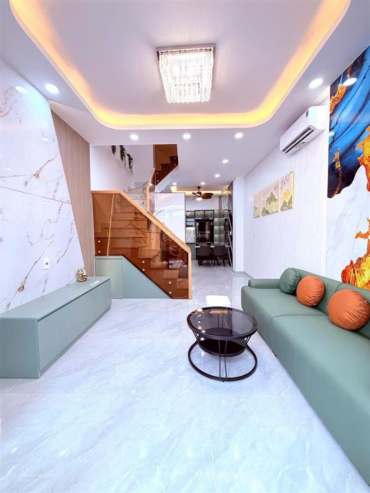 Trần huy liệu  phú nhuận  3,8 x 11m, 3 tầng chỉ 7,4 tỷ