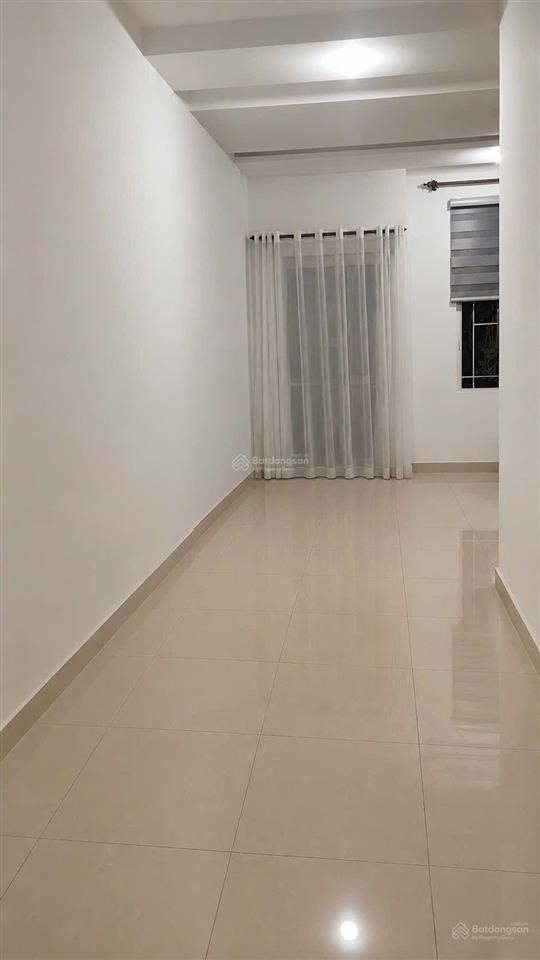 Nhà hxh lê văn sỹ  q3 4.1  12.5m 5 tầng  chỉ 9.tỷ 99
